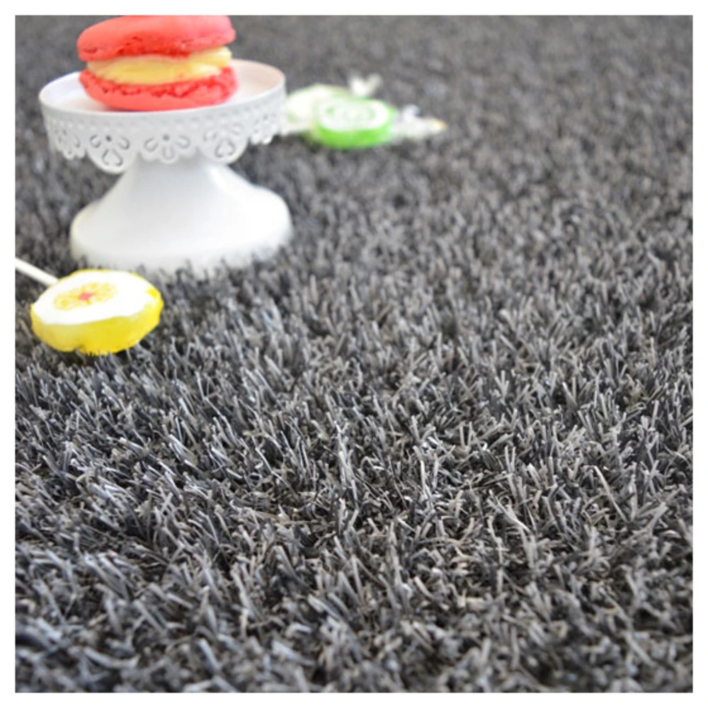 Gazon Synthétique Arty - Couleur Gris Foncé - 20mm - 1m X 4m – Image 4